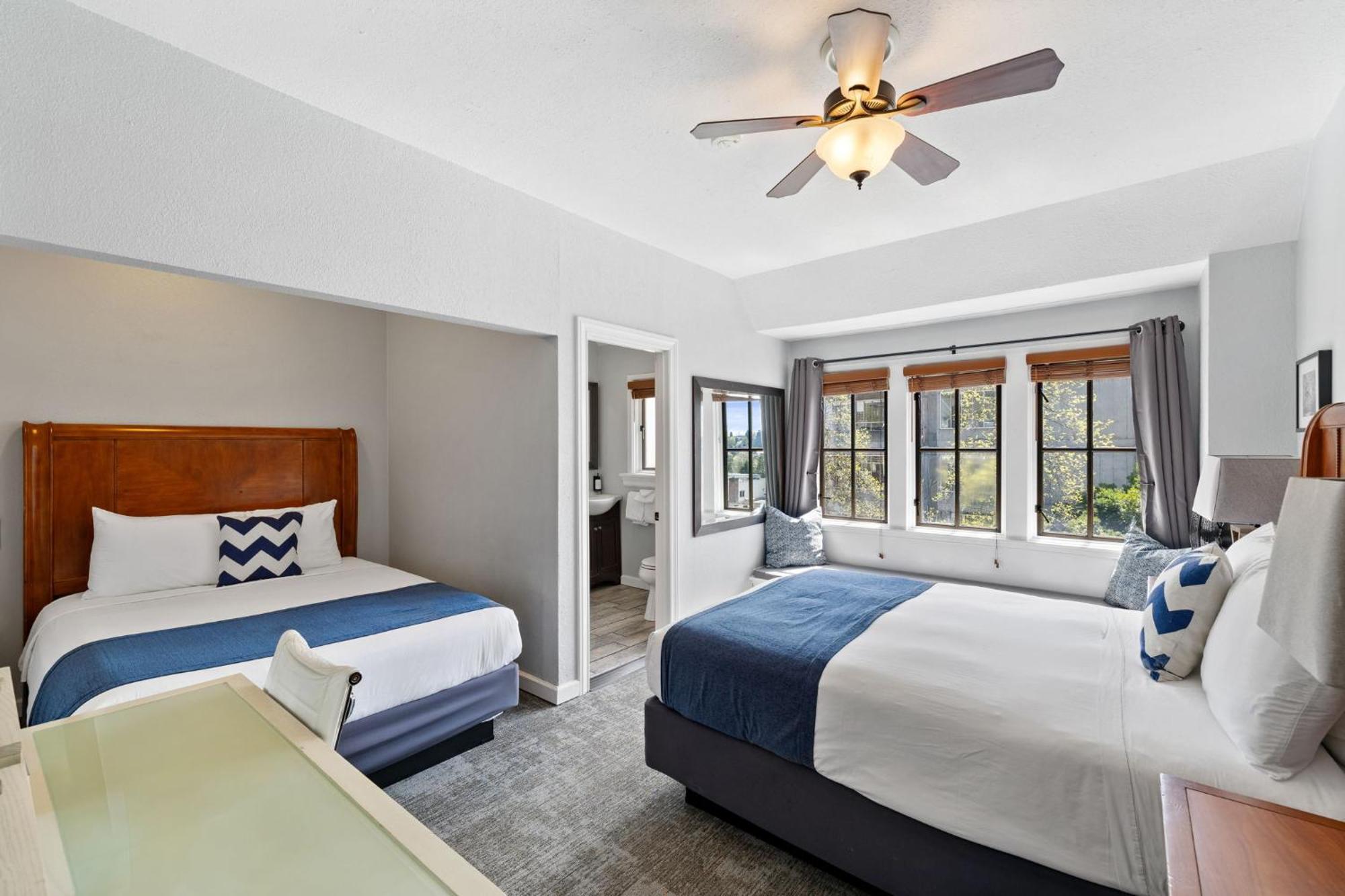 College Inn Hotel Seattle Luaran gambar